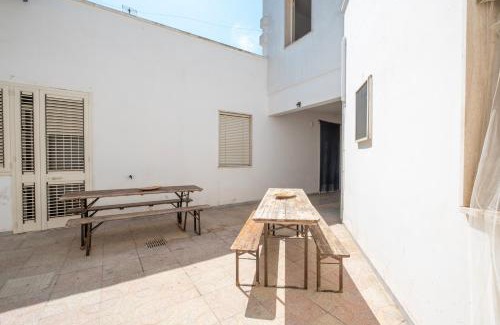 Sant'Isidoro House | Luna di Mare On The Sea