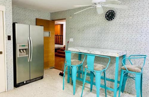 Monterrey House | Luna Llena