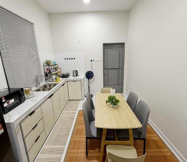 Kepala Batas House | Lunavista Homestay Jitra