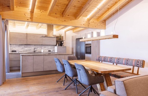 Lermoos Apartment | Lush apartment in Tyrol with sauna
