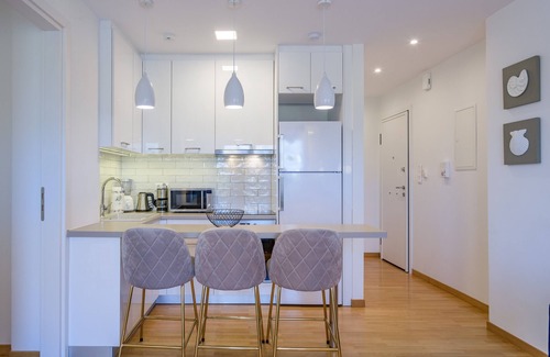 Athens City Centre Apartment | Lush Sapphire apt. steps from the Acropolis!