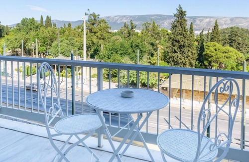 Athens City Centre Apartment | Lush Sapphire apt. steps from the Acropolis!