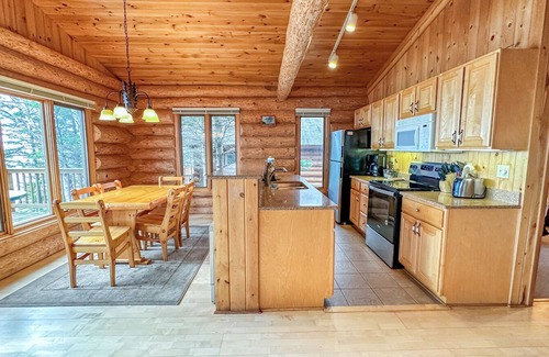 Tofte Cabin | Lutsen Log Cabin 408 - Lusen, Minnesota - Lake Superior