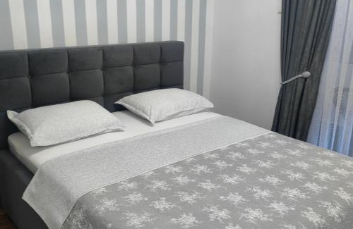 Novi Grad Apartment | Lux Apartman Novi Grad