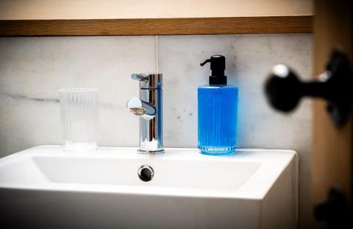 Frodsham Apartment | Lux Barn Conversion in Frodsham