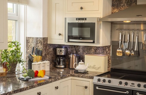 Newcastleton Cottage | Lux cottage 3 beds 3 baths, dog friendly, mountain biking, walking on doorstep