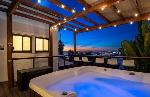 Middletown House | Lux Escape 2: Views Spa Games Safari Tent Golf