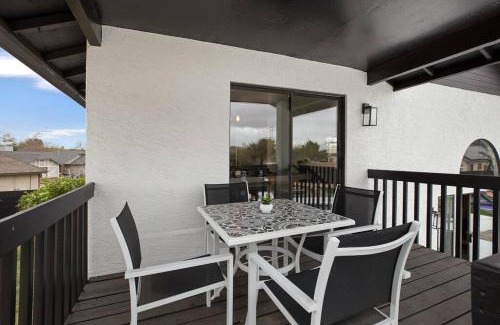 Mesa House | Lux Fun Zone Home - Sleeps 16