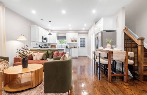 The Heights Condo | Luxe 2-Bedroom Home with AC, Fast WiFi, Private Patio, Gameroom 15minutes to NYC