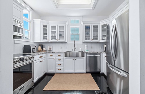 Orange Beach House | Luxe 3BR + Loft Bunks, Steps To Private Beach Access, Pool, Tannin, Water Views