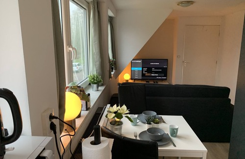 Apeldoorn Zuid Apartment | Luxe Appartement Apeldoorn JACUZZI SAUNA