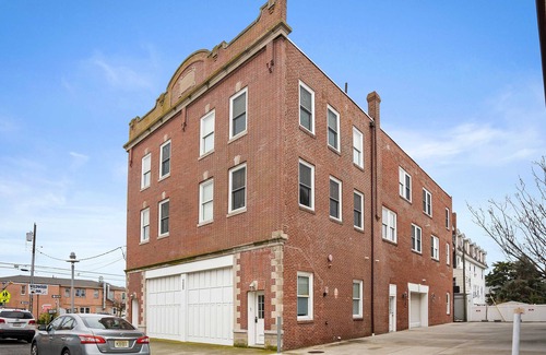 Wildwood Condo | Luxe Condo w/Game Area, Walk to Beach & Boardwalk