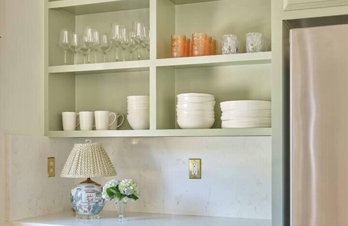 Northwest Quadrant Apartment | Luxe Designer Home Steps from Beaufort Waterfront