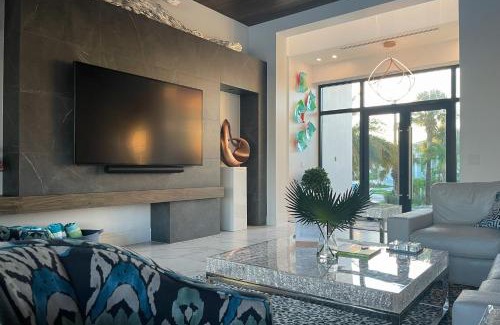 Marco Island House | Luxe Home with Heated Infinity Pool on Marco Island!