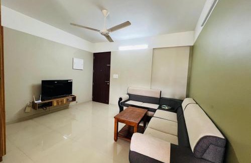 Thiruvananthapuram Apartment | Luxe Oasis Palmgrove Oppo Lulu Mall