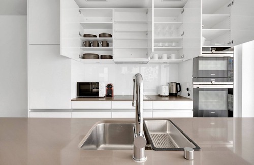 Glattbrugg Apartment | Luxe Opfikon 4.5 Room w/Storage & W/D, 2 mins to Market, by Blueground