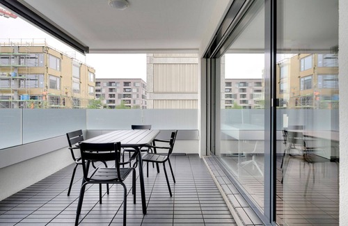 Glattbrugg Apartment | Luxe Opfikon 4.5 Room w/Storage & W/D, 2 mins to Market, by Blueground