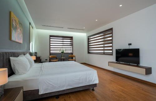 Truc Bach Hotel | Luxe Paradise Hotel Nguyen Khac Hieu