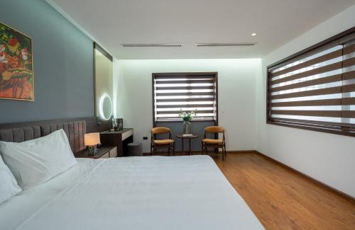 Truc Bach Hotel | Luxe Paradise Hotel Nguyen Khac Hieu