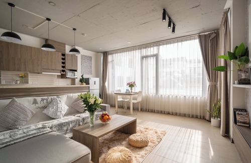Quang An Hotel | Luxe Paradise Residence 80 Tu Hoa