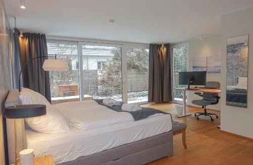 Nordstadt Apartment | LUXOMES: Design Apartment - Near Airport