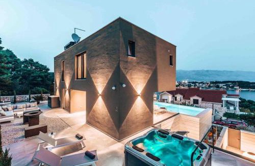 Selca Villa | Luxuriöse Villa mit einem Pool, Sauna & Gym