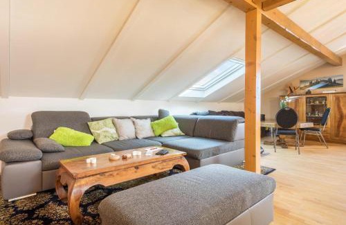 Hoechst Apartment | Luxuriöses Penthouse-appartement