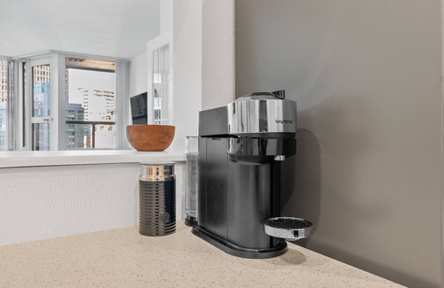 Coal Harbour Apartment | Luxurious 1BD Condo in Downtown Vancouver - Coal Harbor