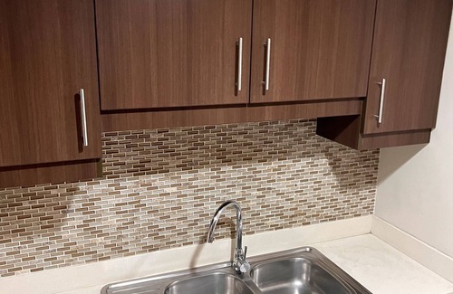 Cebu Condo | Luxurious 2 bedroom, 2 full bath condo in Cebu City-a few mins away from Ayala!