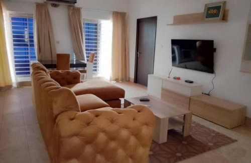 Ogbodjo Apartment | Luxurious 2 Bedroom Apartment