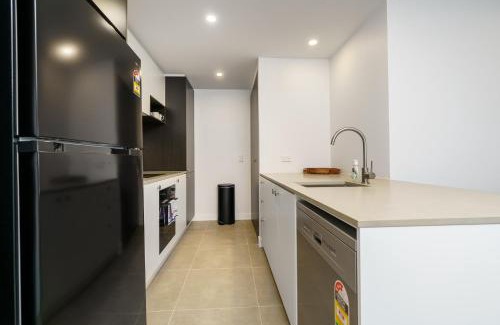 Phillip Apartment | Luxurious 2BR Escape with Exceptional Amenities - Hosted by Canstay