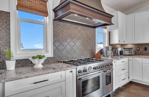 Wrightsville Beach House | Luxurious 5br/5.5ba home w/ocean views, elevator, close to the beach!