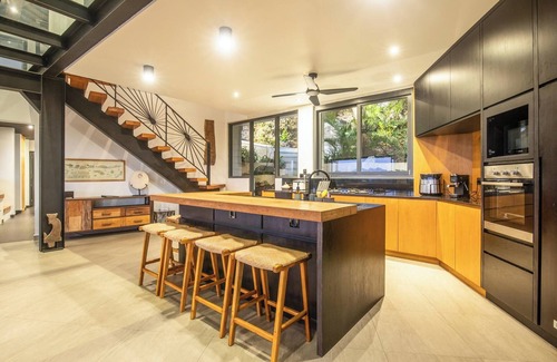 Pecatu Villa | Luxurious 6BR Clifftop Villa, 5 Minutes to Bingin