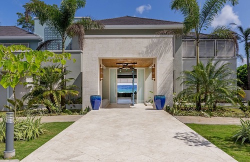 Ocho Rios Villa | Luxurious 8 Bedroom Oceanfront Villa in Hermosa Cove, Ocho Rios