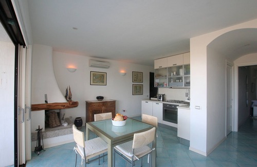 Porto Istana Apartment | Luxurious and nice apartment 120m2, with magnificent views and direct access to the sea.