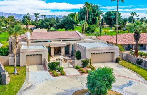 Bermuda Dunes House | Luxurious and spacious Golf Course front property 15 min away from Coachella.
