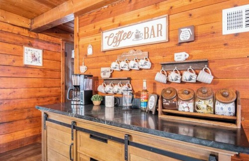 Granbury Cabin | Luxurious Cabin With Lake Viewnn