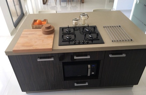 Casalinho Villa | Luxurious Casa Marcelo on Silver Coast, Heated Swimming Pool, Walk to Beach