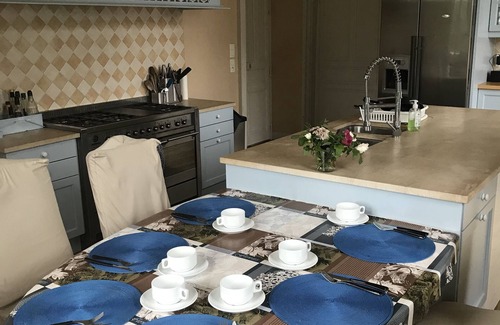 Journet House | Luxurious Chateau with Private Pool, Tennis and Par 3 Golf