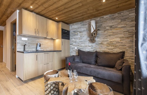 Courchevel Apartment | Luxurious & Cosy in the Heart of Courchevel! #PRAZ