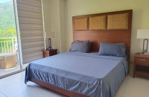 Nasugbu Resort | Luxurious Family Room Pico de Loro