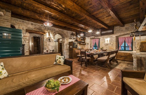 Zemunik Donji House | Luxurious home in Zemunik