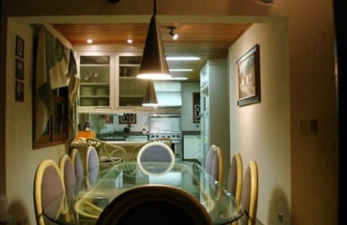 Alto do Capivari House | Luxurious house in Alto do Capivari, sleeps up to 15 people, 5 bedrooms.