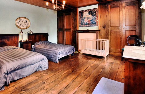 Pont-a-Lesse Villa | Luxurious Mansion in Houyet with Sauna