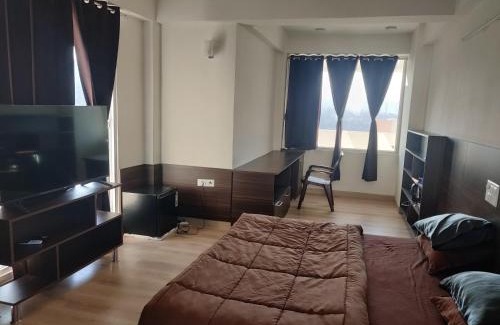 Jammu Apartment | Luxurious Penthouse With a Mountain View