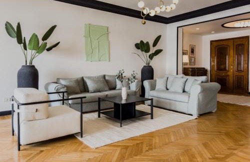 Maadi Apartment | Luxurious Pyramdis & Nile View Appartement