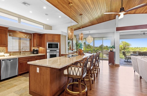 Kamuela House | LUXURIOUS, REMODELED MAUNA LANI VILLAGES TOWNHOME! PRIVATE BEACH CLUB ACCESS!