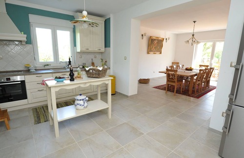 Trilj Villa | Luxurious Villa in Tijarica with a Private Pool