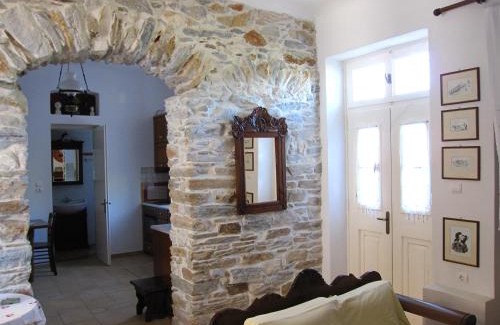 Naxos House | Luxury 100 m2 house in the centre of Naxos