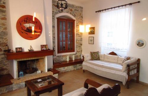 Naxos House | Luxury 100 m2 house in the centre of Naxos